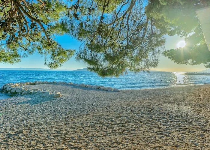 Sea View מאקרסקה