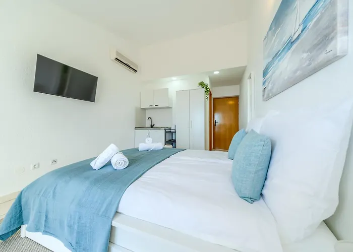 Sea View Apartament *